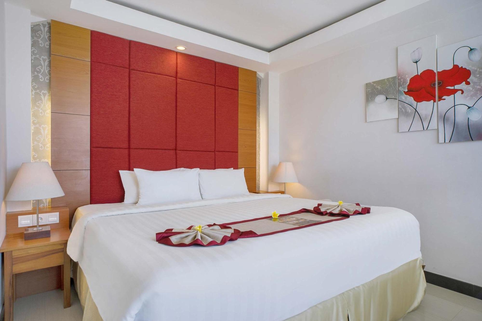 Royal Regantris Kuta Hotel Kuta Lombok Exterior foto