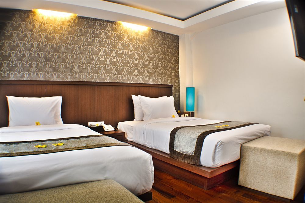 Royal Regantris Kuta Hotel Kuta Lombok Exterior foto